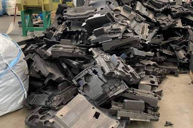 Residuos de piezas automotrices de EPP