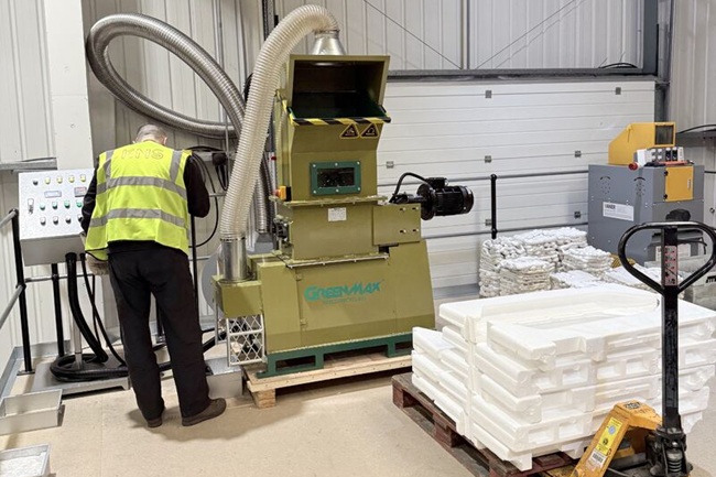 máquina para procesar EPS