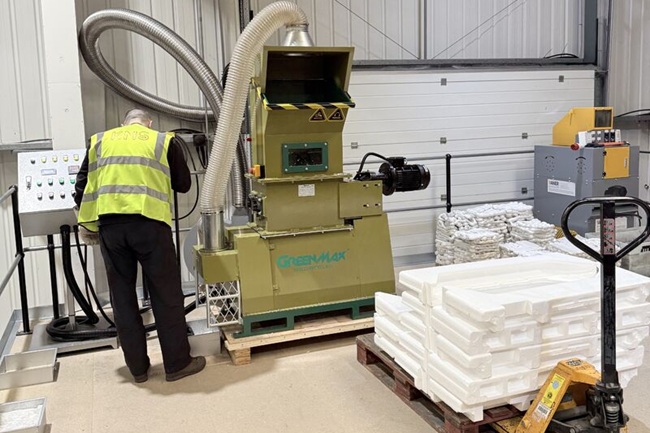 Máquina GreenMax en la fábrica del cliente